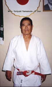 Mtro.Y.Yamamoto