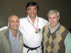 Jorge Juri con el Prof. Eduardo Benedetti y el Mtro.Antonio Gallina.