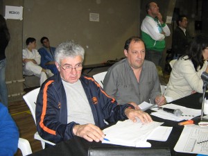 El Mtro.José M.Carro Sanchez y Manuel Rodríguez(Secretario de la Fed.Metropolitana)