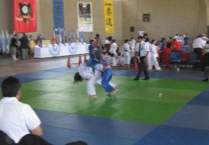 Cinthya Almada (Judogui Blanco) en la Final - 47 Kg. 