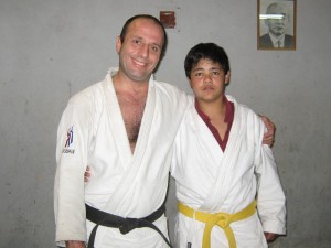 El Prof. José Luis Hernando con Lucas Quevedo .