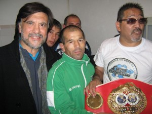 Jorge Juri (Asoc.Regional Atlántica de Judo),Luis Lazarte Campeón Mundial de Box -FIB- y el entrenador Fernando Sosa.
