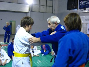 El Mtro.Antonio Gallina con el Judoka de Luz y Fuerza Salvador Hermosilla.