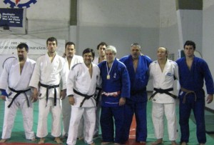 El Mtro.A.Gallina recibió la Distinción en manos del Prof. J.Juri con ellos los Prof.O.Chedrese,S.Soulé,F.Gallo,M.Torraca,A.Alvarez , G.Giamberardino.