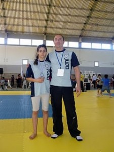 Lara Amure en Montevideo con el Profesor de la Asocociación Regional Atlántica de Judo Ariel Alvarez.