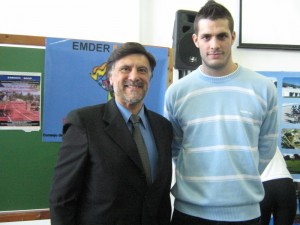 El Profesor Jorge Juri y Franco Marini en el EMDeR.