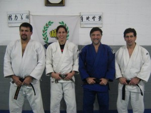 Los Judokas de Luz y Fuerza-Academias Juri con Daniela Krukower, de izq. a derecha G.Lódola, D. Krukower, J.Juri y D. Arregui.